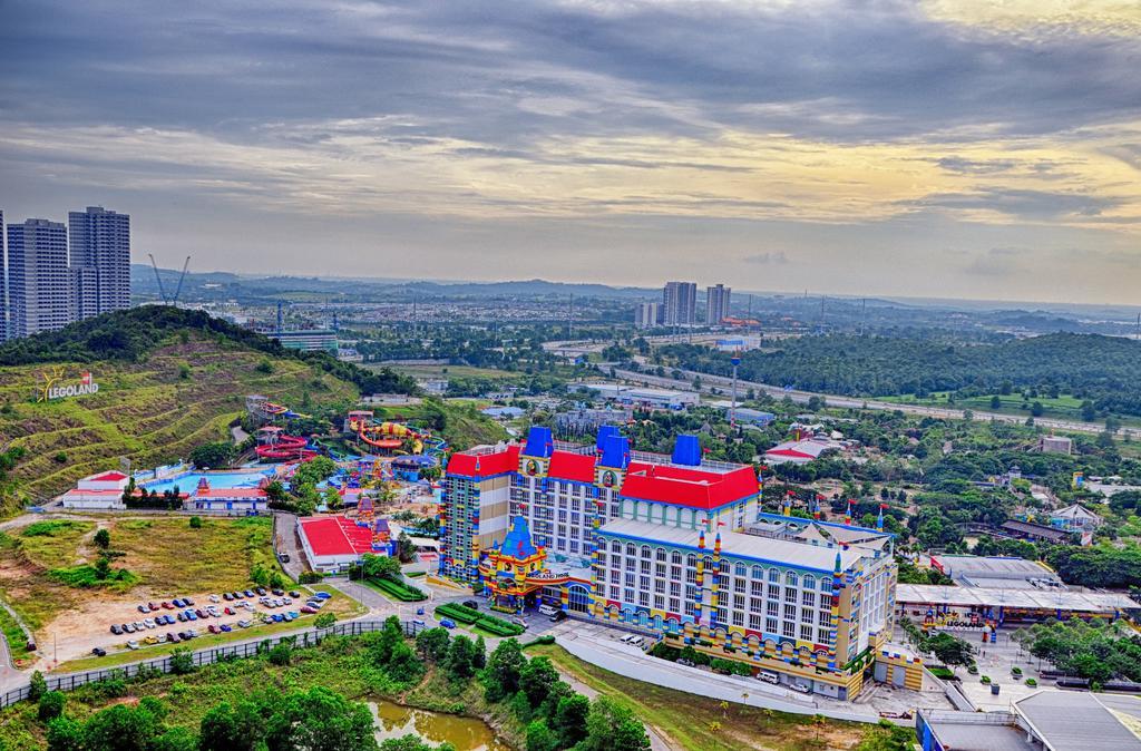 Holi Afiniti Themed Suites Nusajaya (Iskandar Puteri) Exterior foto