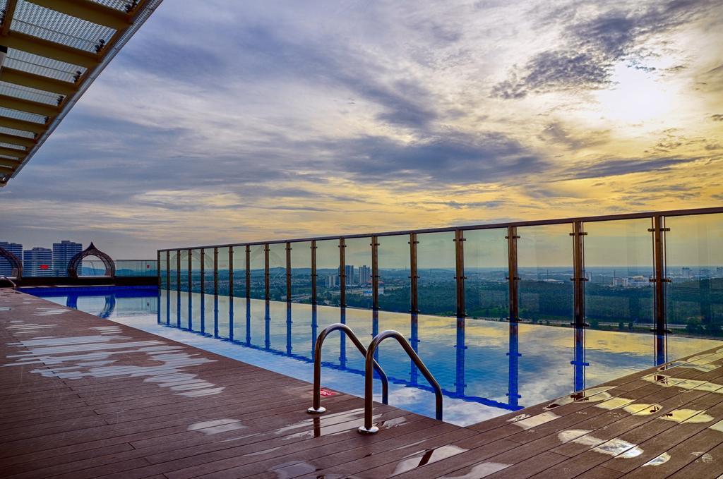 Holi Afiniti Themed Suites Nusajaya (Iskandar Puteri) Exterior foto